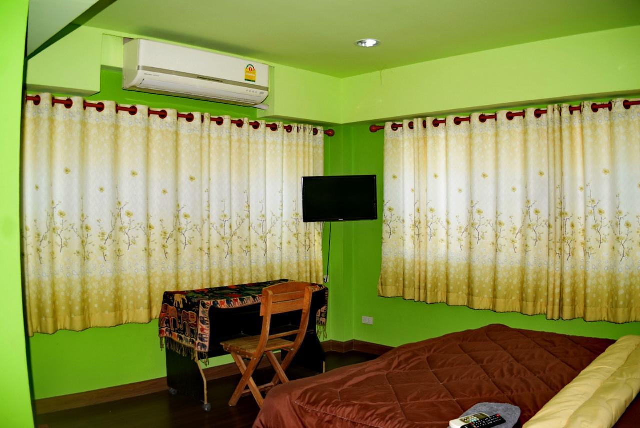 Room To Let Чіангмай Екстер'єр фото