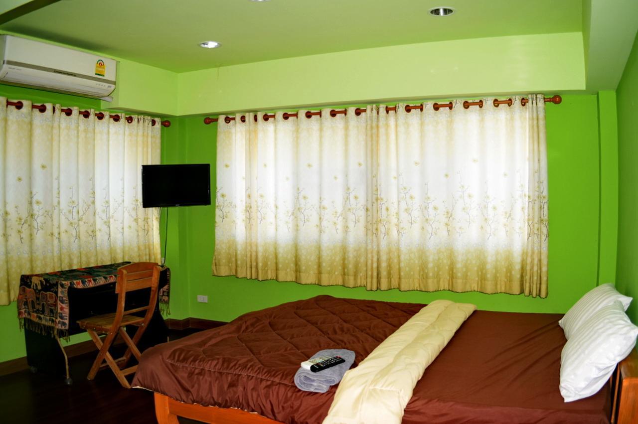 Room To Let Чіангмай Екстер'єр фото