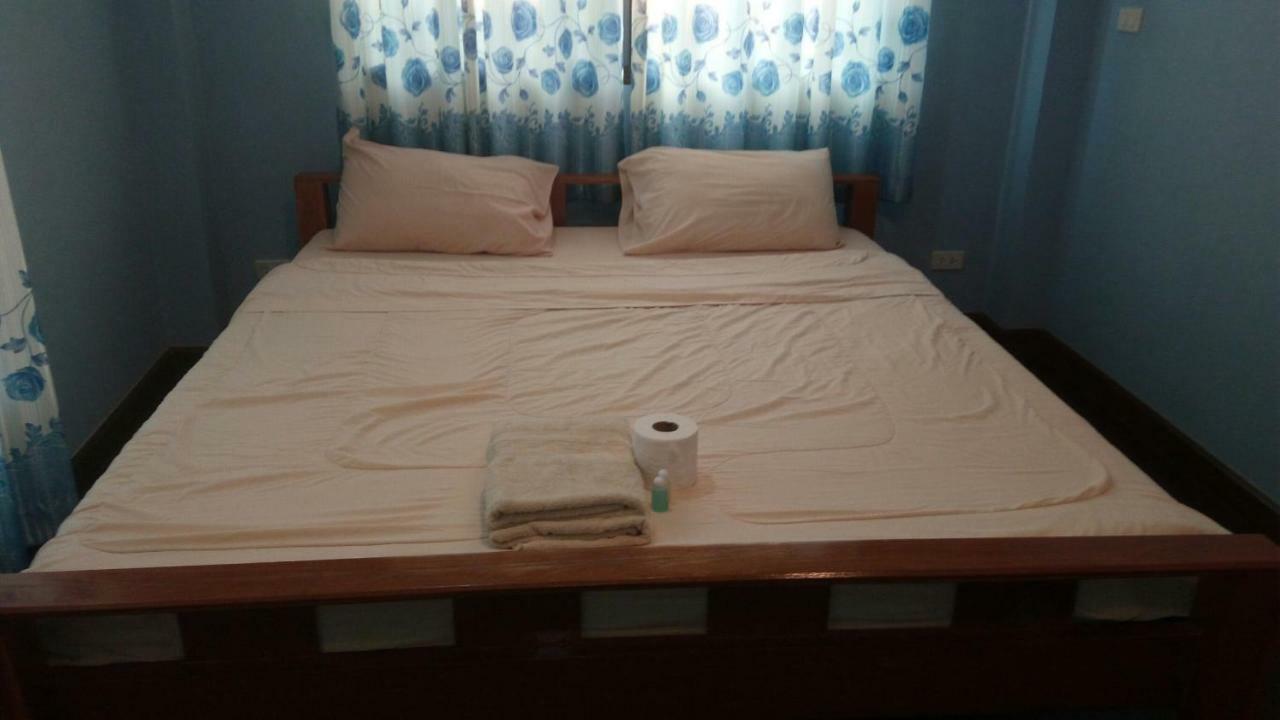 Room To Let Чіангмай Екстер'єр фото